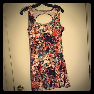 Floral mini